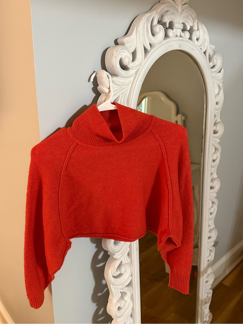 Urban Outfitters  Cropped Turtleneck Sweater